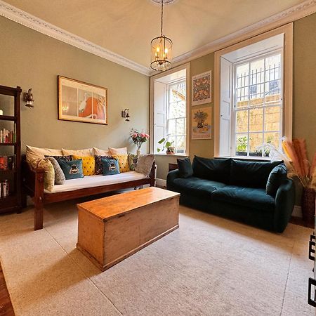 The Pickwick House 2 Bedroom Free Parking Bath Exteriör bild
