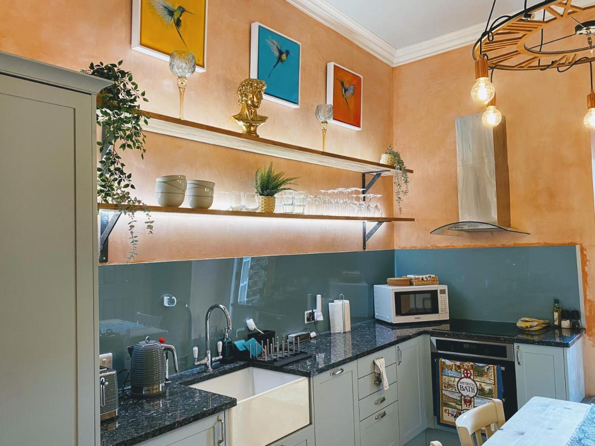 The Pickwick House 2 Bedroom Free Parking Bath Exteriör bild